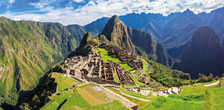 Perú Mágico & Místico: Lima, Paracas, Nazca, Cusco & Machu Picchu